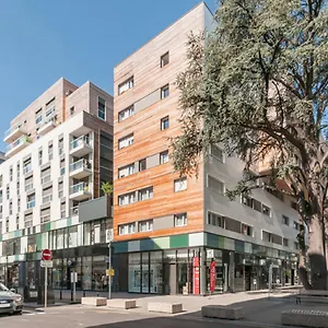 Apart-hotel Appart'city Classic Centre - Pays De Geneve Annemasse