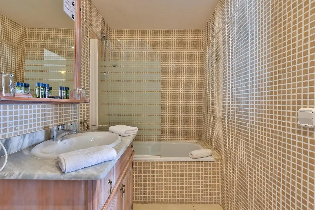 Hotel Playa Saint-Tropez